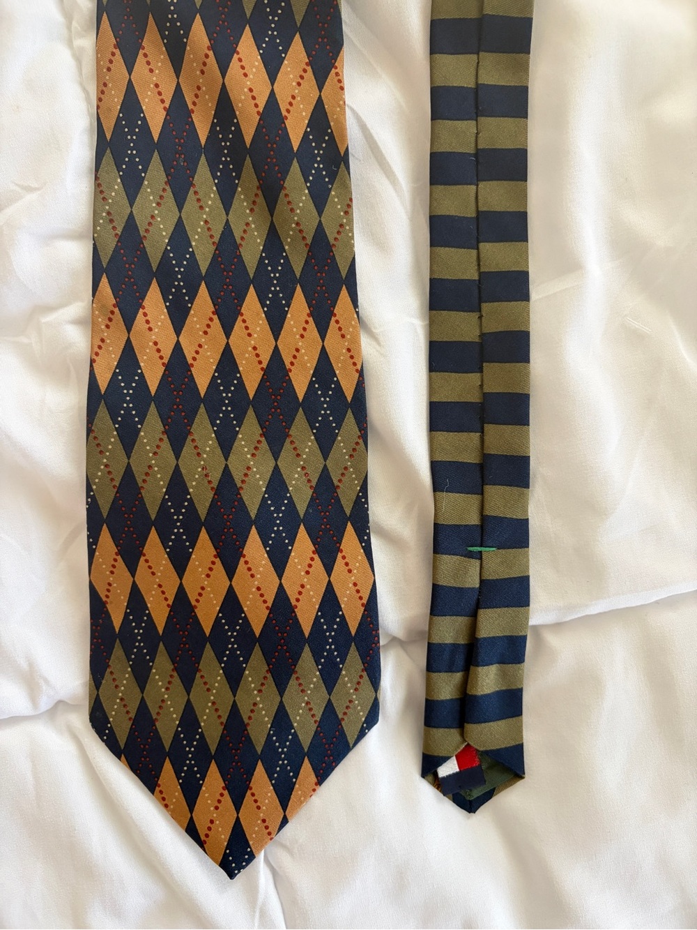 Tommy Hilfiger Argyle Diamond Tie in Navy, Olive, Tan